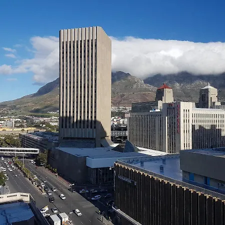 48m² studio Appartement, met 1 privé badkamer in Kaapstad Centrum Buitenkant foto